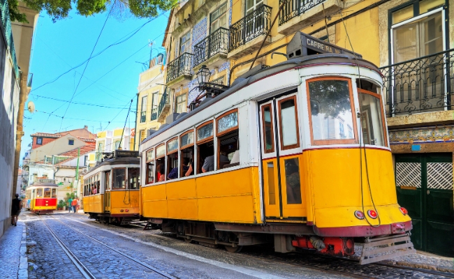 DELICIAS DE PORTUGAL Y ESPA�A - SALIDA 21 DE MAYO 2027