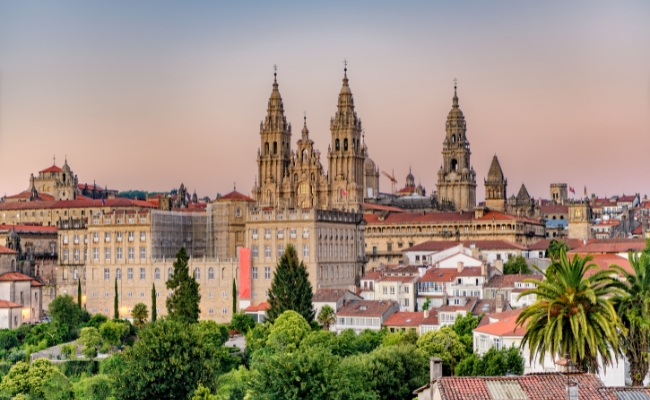 MADRID, CANTABRICO, GALICIA Y PORTUGAL - SALIDA 15 DE AGOSTO 2026