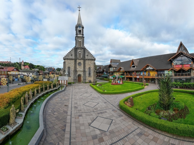 GRAMADO, CANELA Y TORRES- BRASIL - SALIDA 25 DE NOVIEMBRE 2026