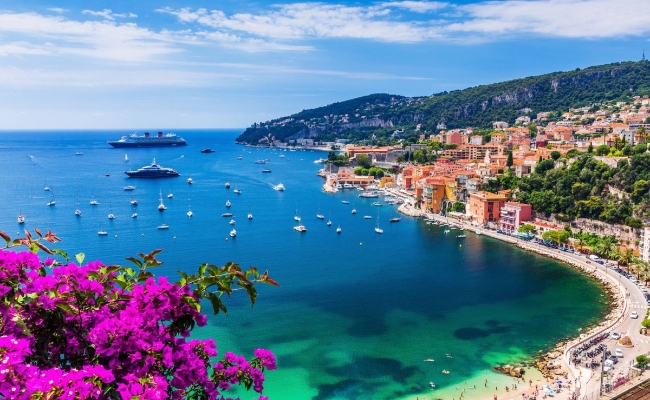 FRANCIA - SALIDA 15 DE MAYO 2027